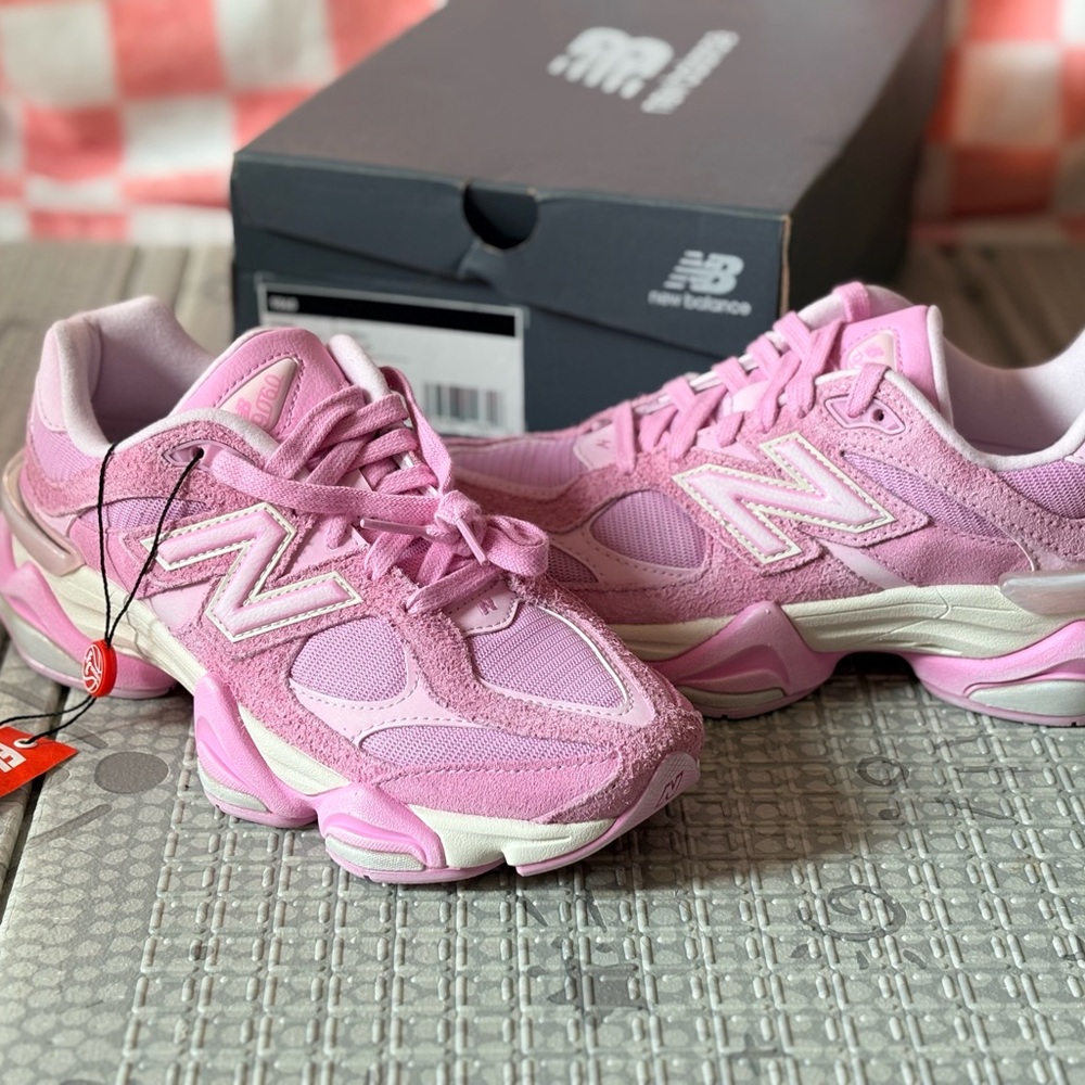 New Balance Women's Sneakers in Light and Dark Pink